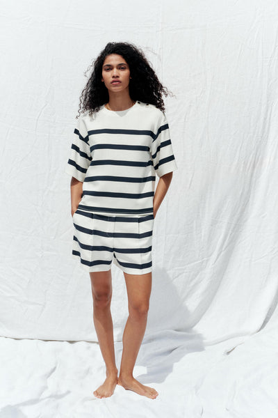 Marinelle | Gestreiftes Co-ord-Set mit Lockerem Top & Shorts