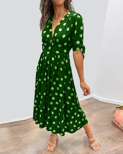 Mina™ | Kleid mit V-Ausschnitt und Punkten