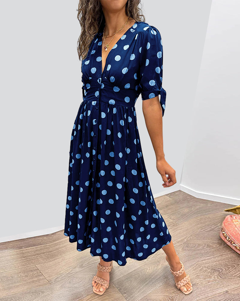 Mina™ | Kleid mit V-Ausschnitt und Punkten