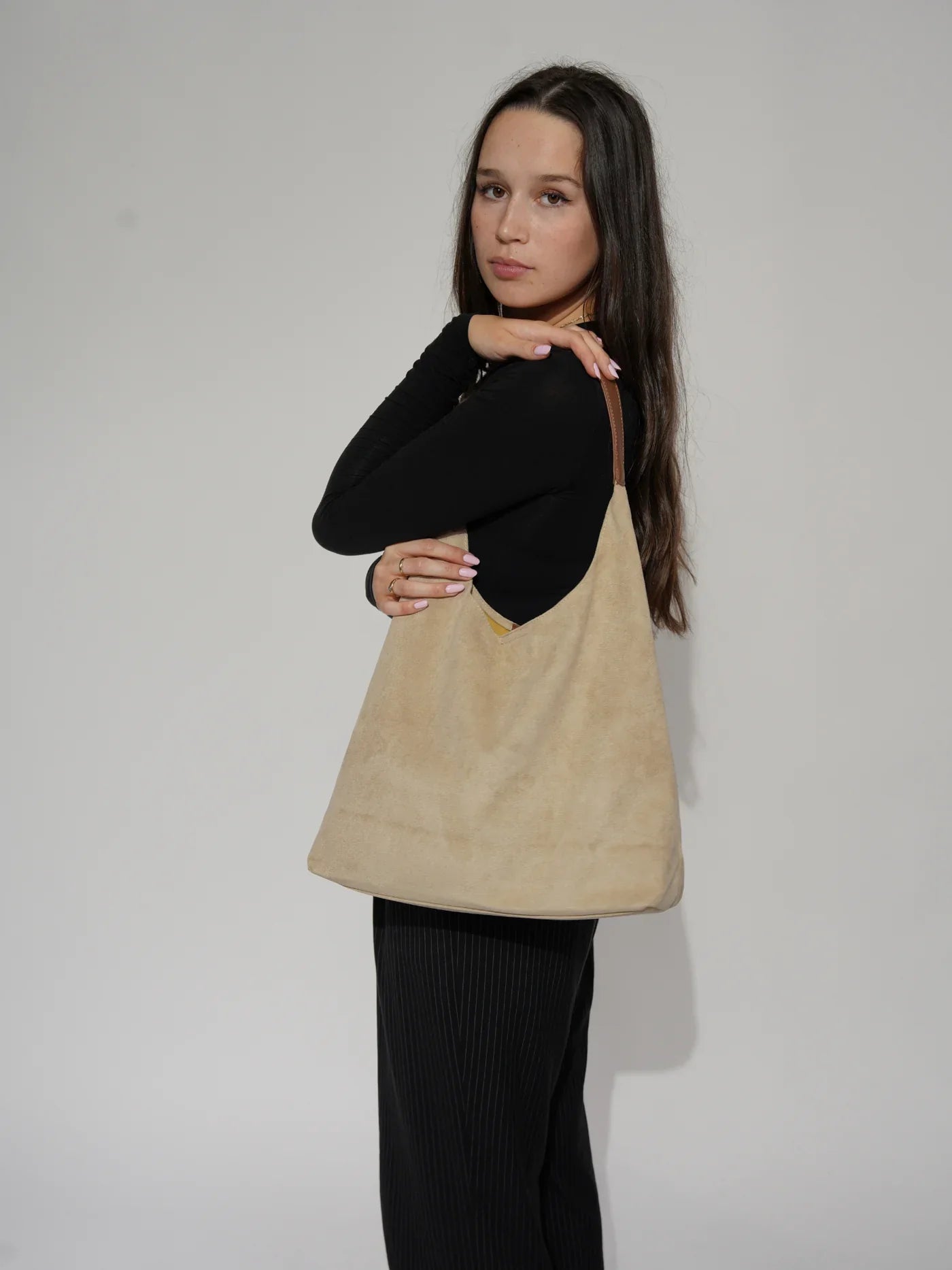 RetroSoft Suede | Schultertasche mit Passender Clutch
