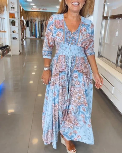 Sommerkleid mit V-Ausschnitt und 3/4-Ärmeln