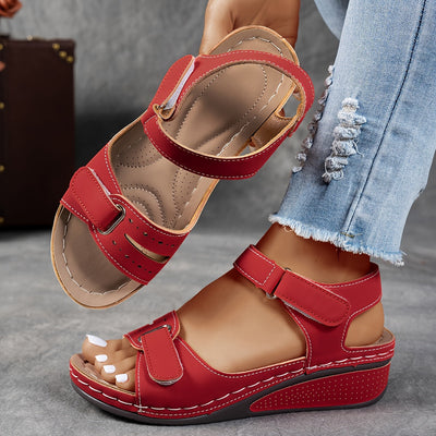 Clara™ – Elegante Sandalen mit Komforterhöhung
