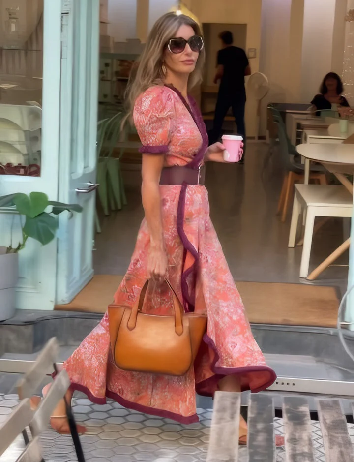 Isabella™ | Elegantes Maxikleid in Rosa mit kurzen Ärmeln