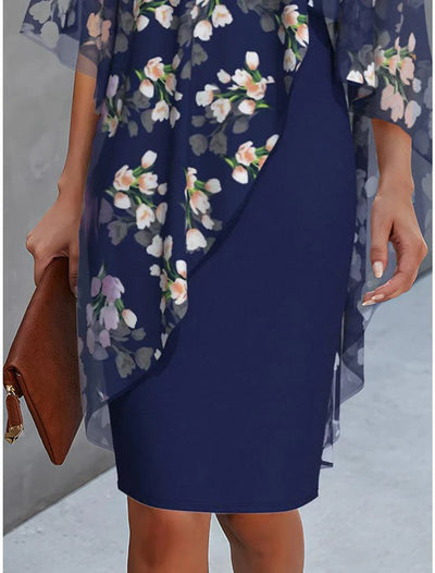 Kurzes Kleid mit Rundhalsausschnitt und blauer Druck