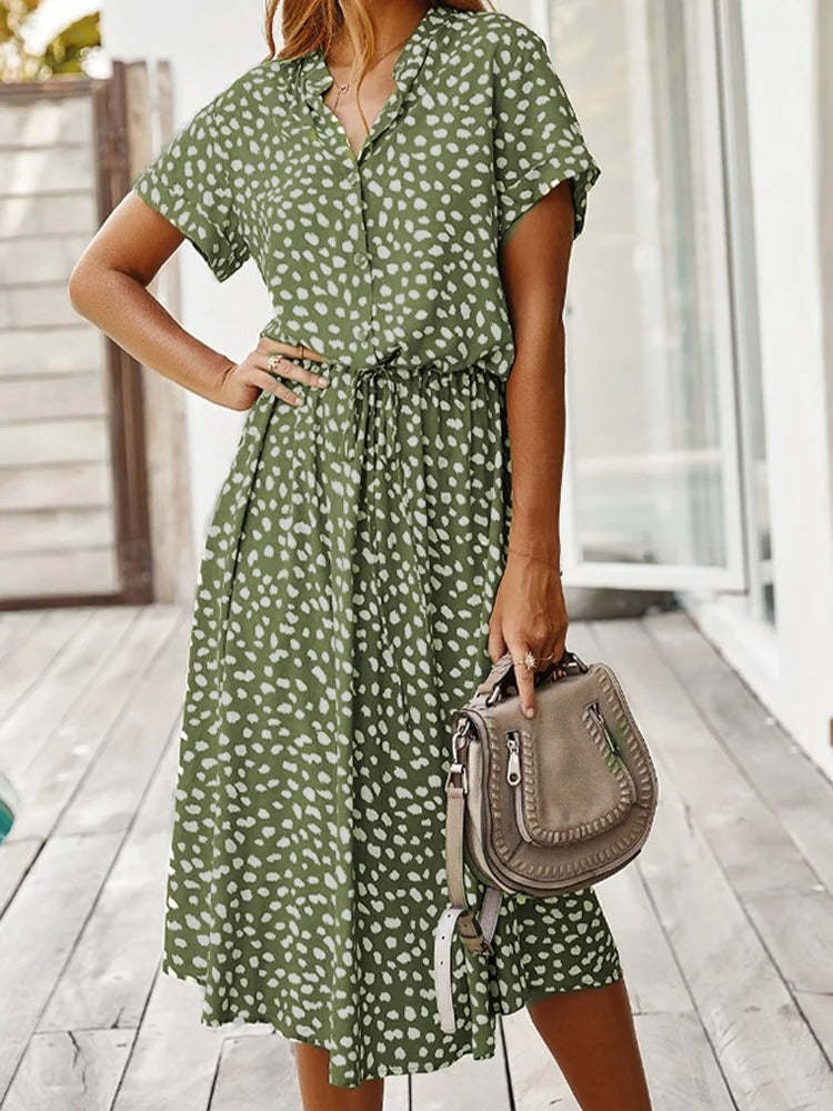 Zanelya | Midi Sommerkleid mit Abstracten Punkten & Knopfverschluss