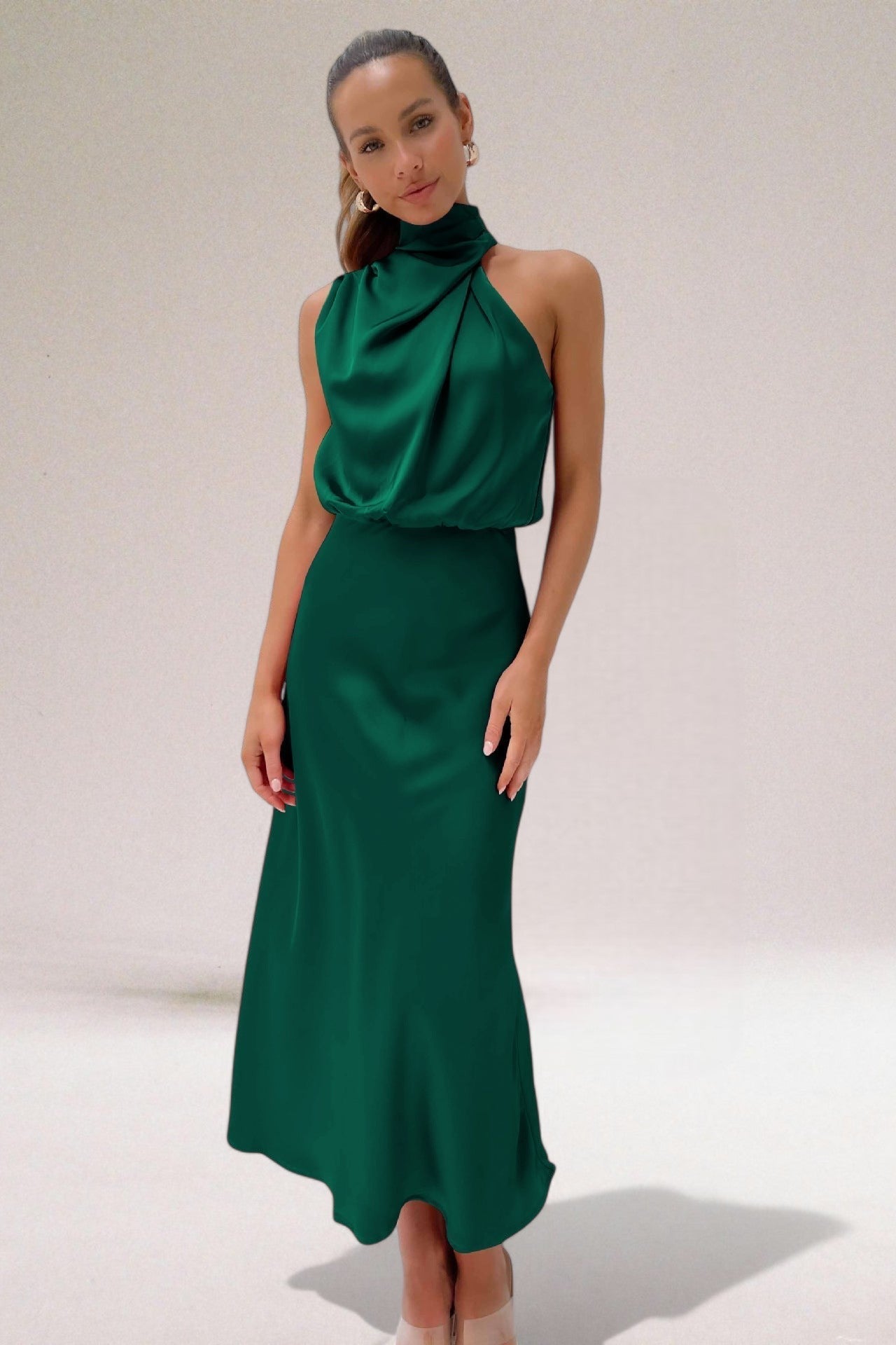 Flavia™ | Glamouröses Satin-Kleid mit Halter