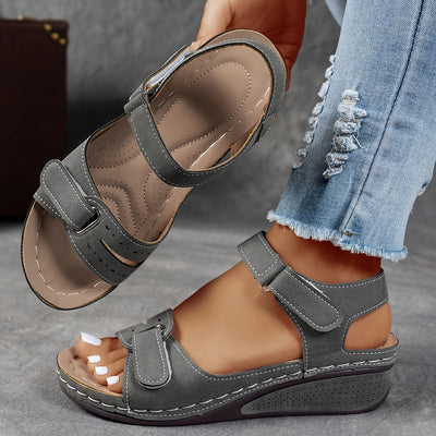 Clara™ – Elegante Sandalen mit Komforterhöhung