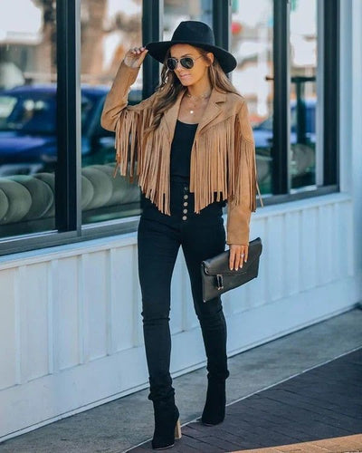 Fraya | Cropped Fransenjacke im Suèdelook – Festivaltauglich & Modisch