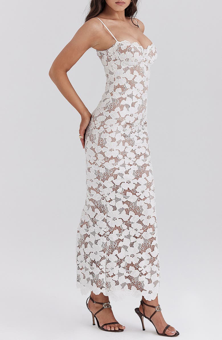 Pearl Blossom | Spitzen Maxi Kleid mit Schnürung & Blumenmuster