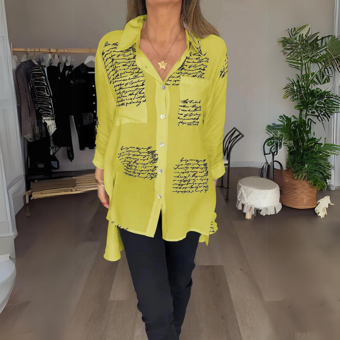 Callista™ | Button-Up Hemd mit Handgeschriebener Schrift
