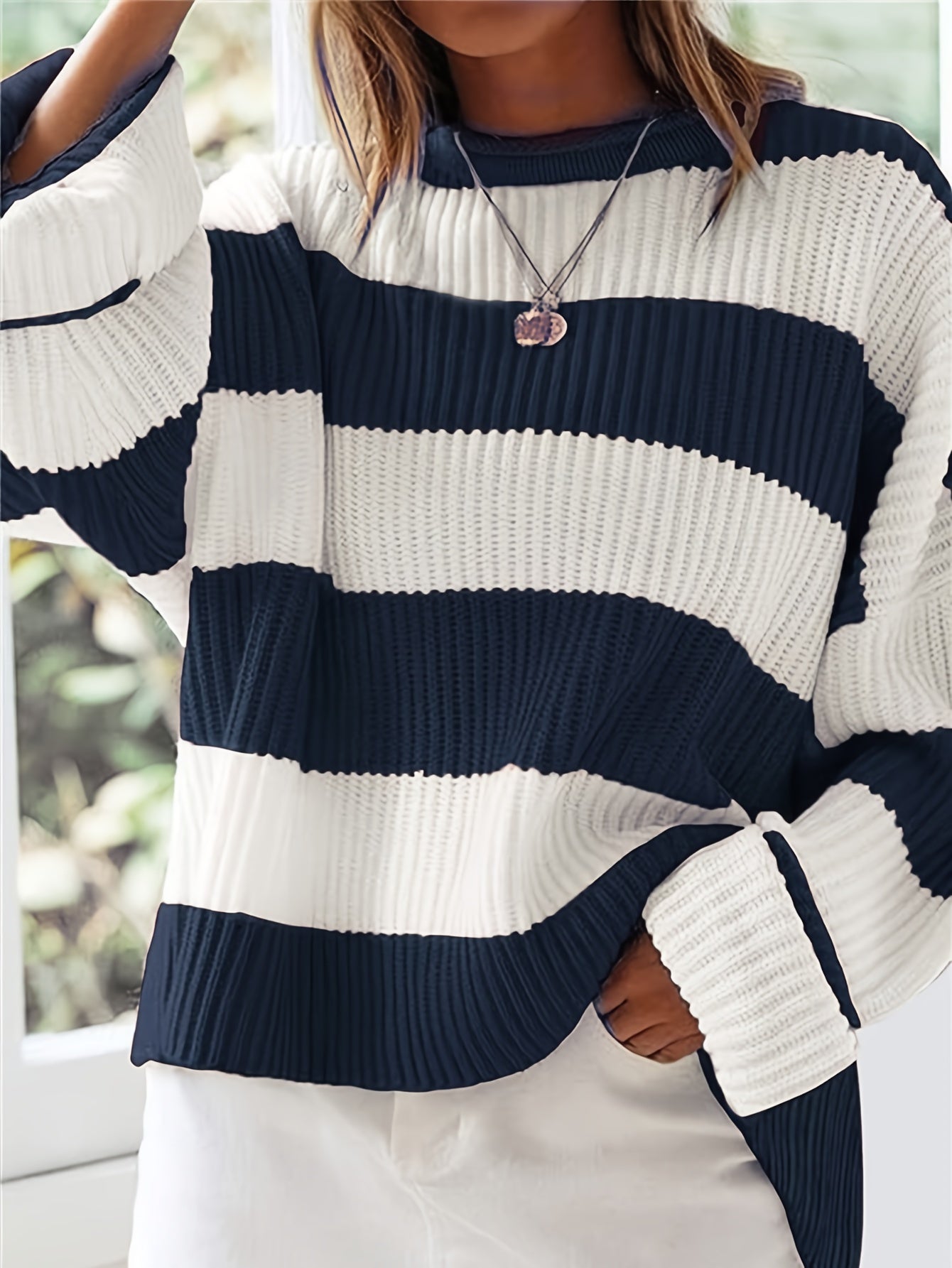 Ornella | Rundhals gestrickter Pullover mit Streifen