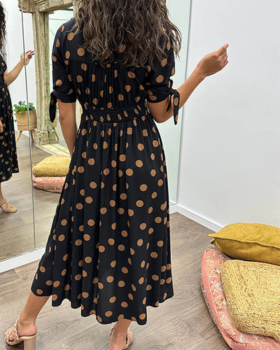 Mina™ | Kleid mit V-Ausschnitt und Punkten