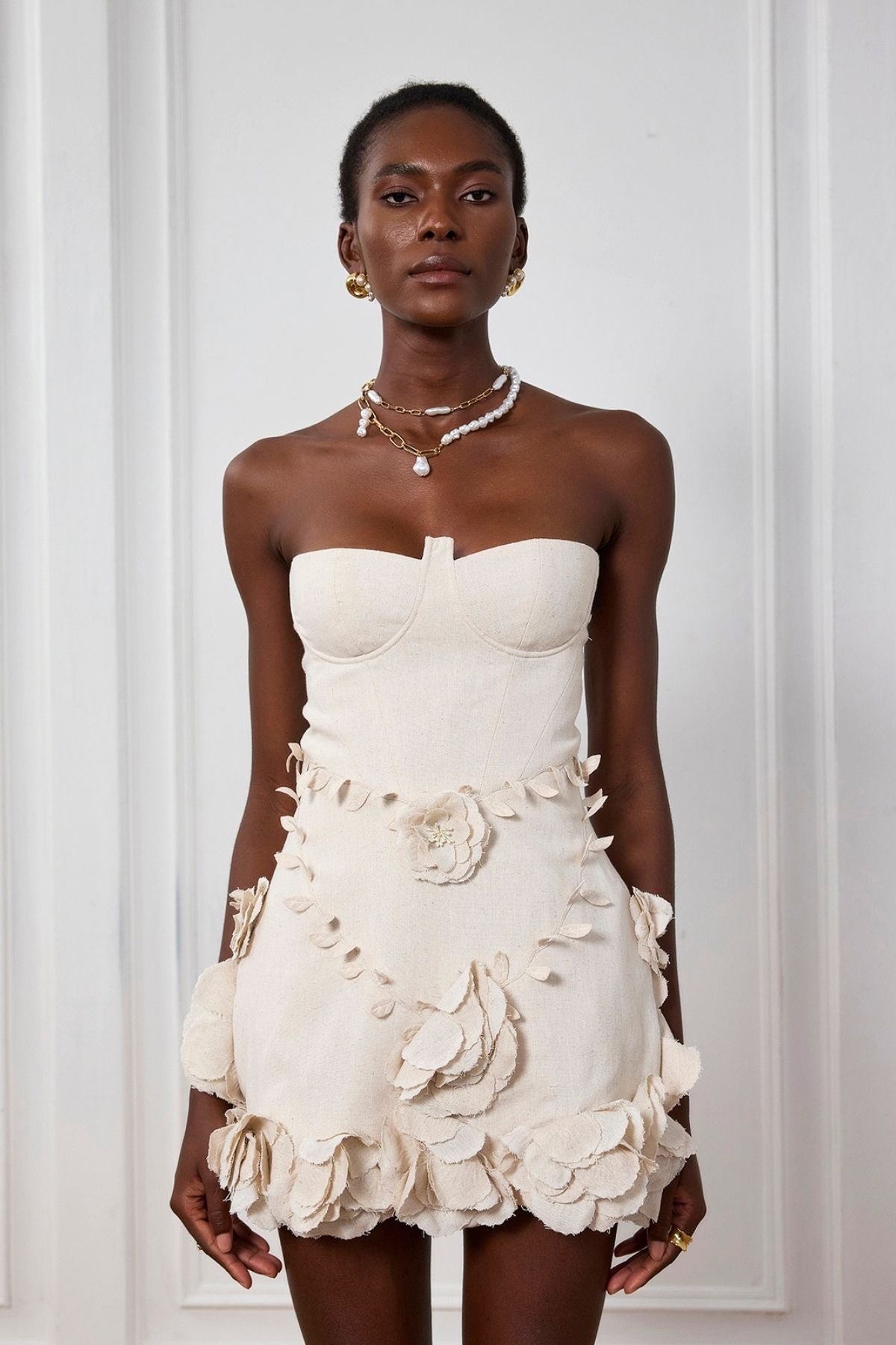 Eleanora | Strapless Blumen-Mini-Kleid