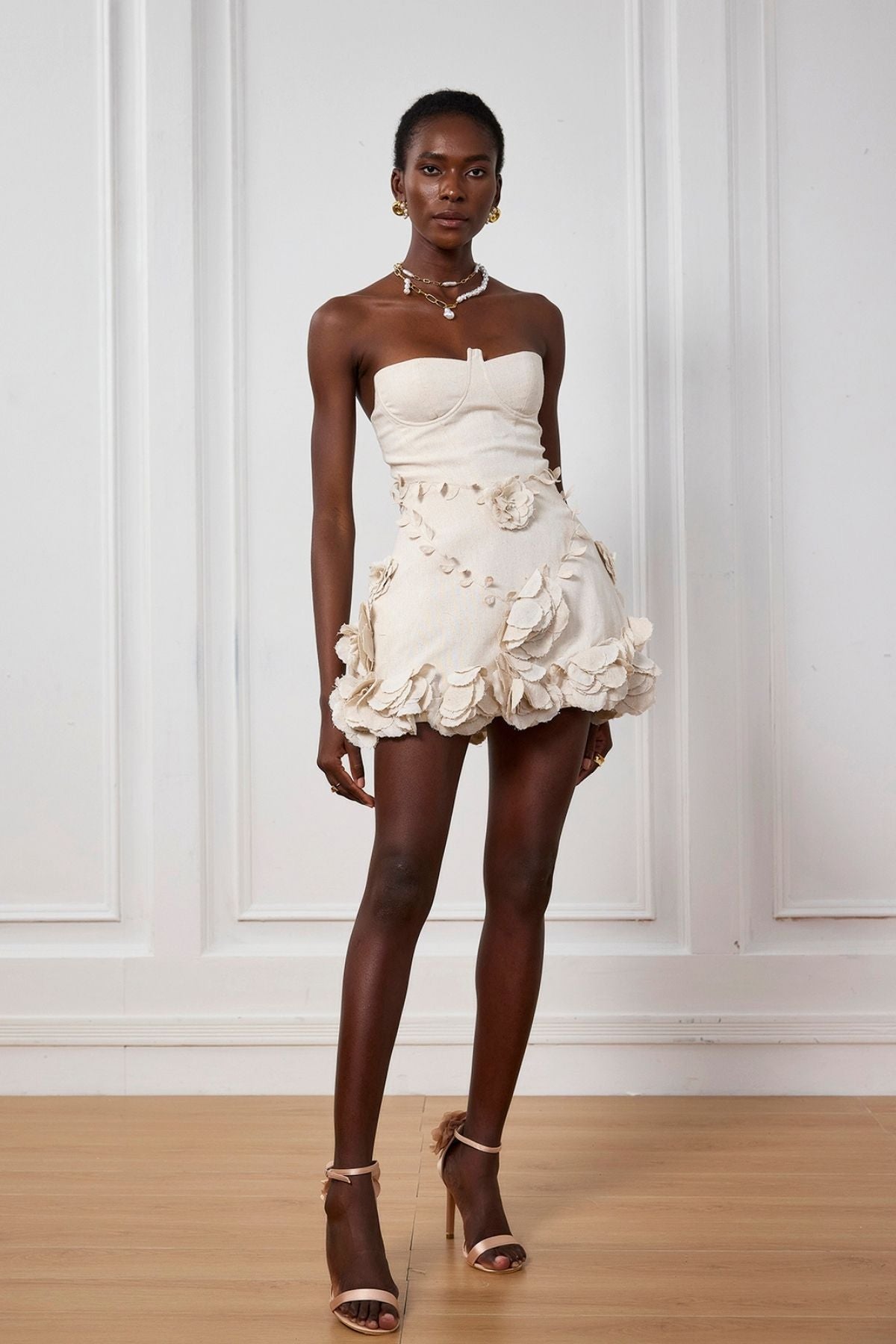 Eleanora | Strapless Blumen-Mini-Kleid