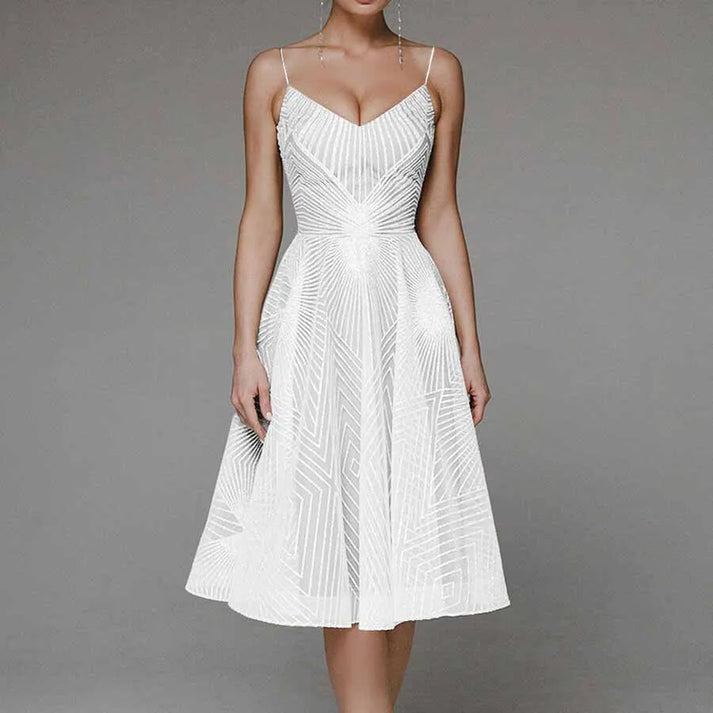 Lamia™ | Kleid mit Offenem Rücken