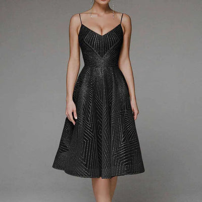 Lamia™ | Kleid mit Offenem Rücken