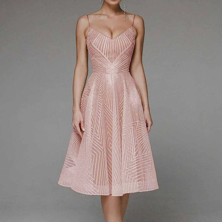 Lamia™ | Kleid mit Offenem Rücken