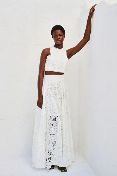 Elanora | Broderie Set mit Crop Top & Schwungvollem Rock – Sommerliche Chic-Vibes