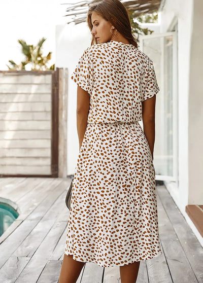 Zanelya | Midi Sommerkleid mit Abstract Dots Print & Knopfverschluss