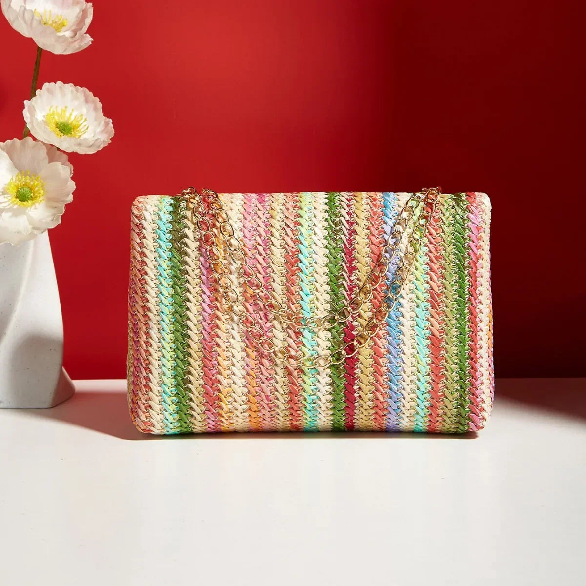 Liora | Geflochtene Handtasche mit Goldener Kette