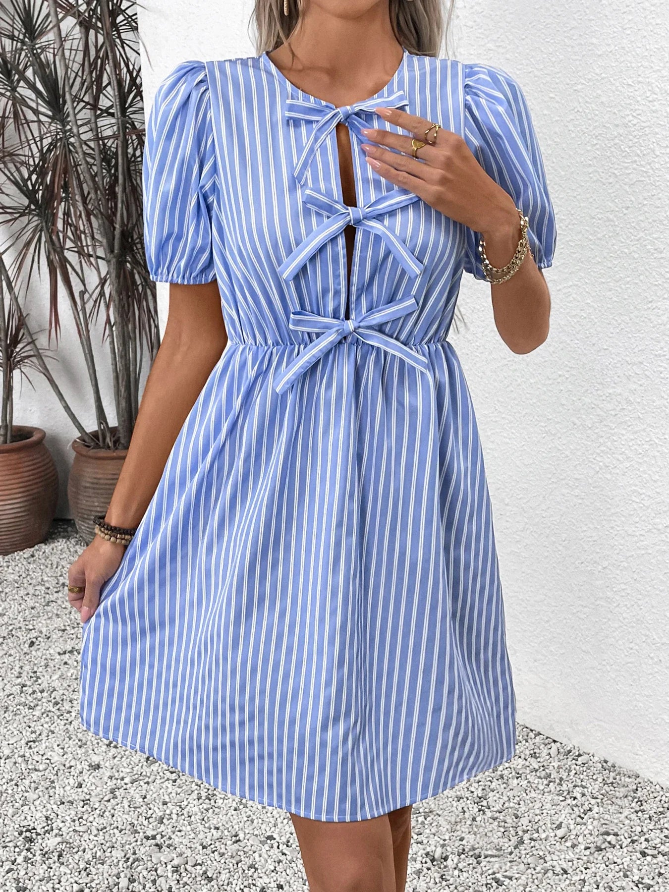 Bloomie | Verspieltes Kleid mit Puffärmeln – Süß, Lässig & Sommerlich