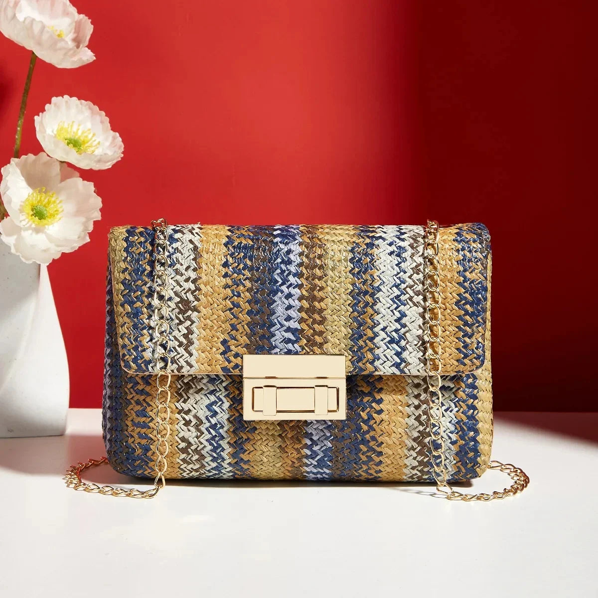 Liora | Geflochtene Handtasche mit Goldener Kette