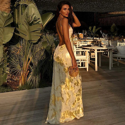 Aurelia | Abendkleid mit Goldglanz und Offenem Rücken
