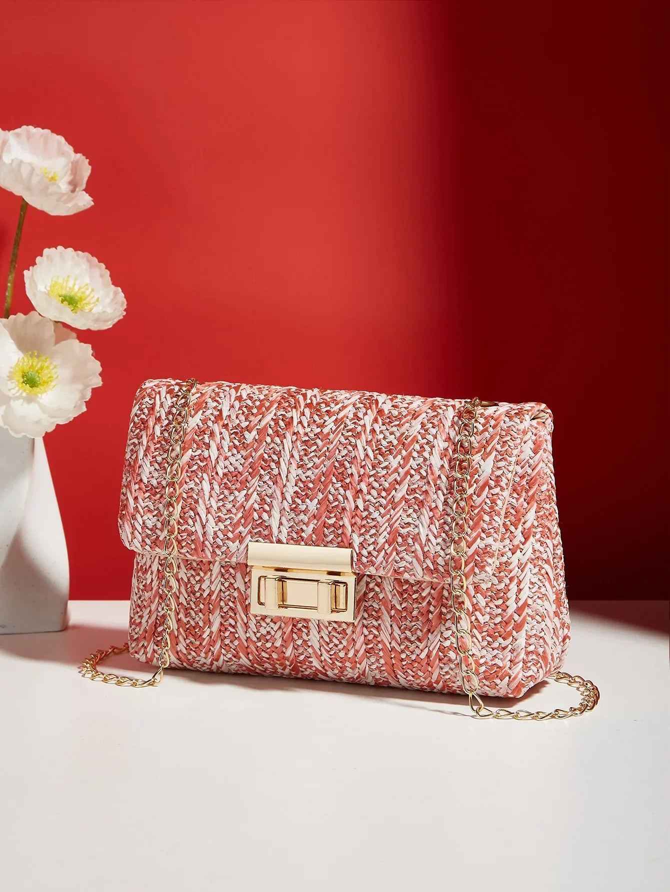 Liora | Geflochtene Handtasche mit Goldener Kette