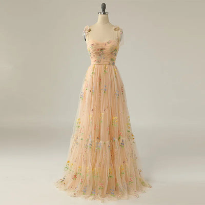 Faylinn | Besticktes Mesh-Kleid