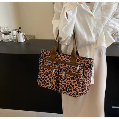 Urban Wild Tote | Schultertasche