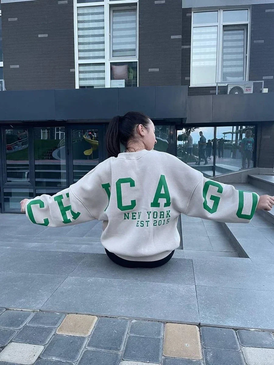 Chicago Vibes | Oversized Sweatshirt mit Druck & Streetstyle-Look