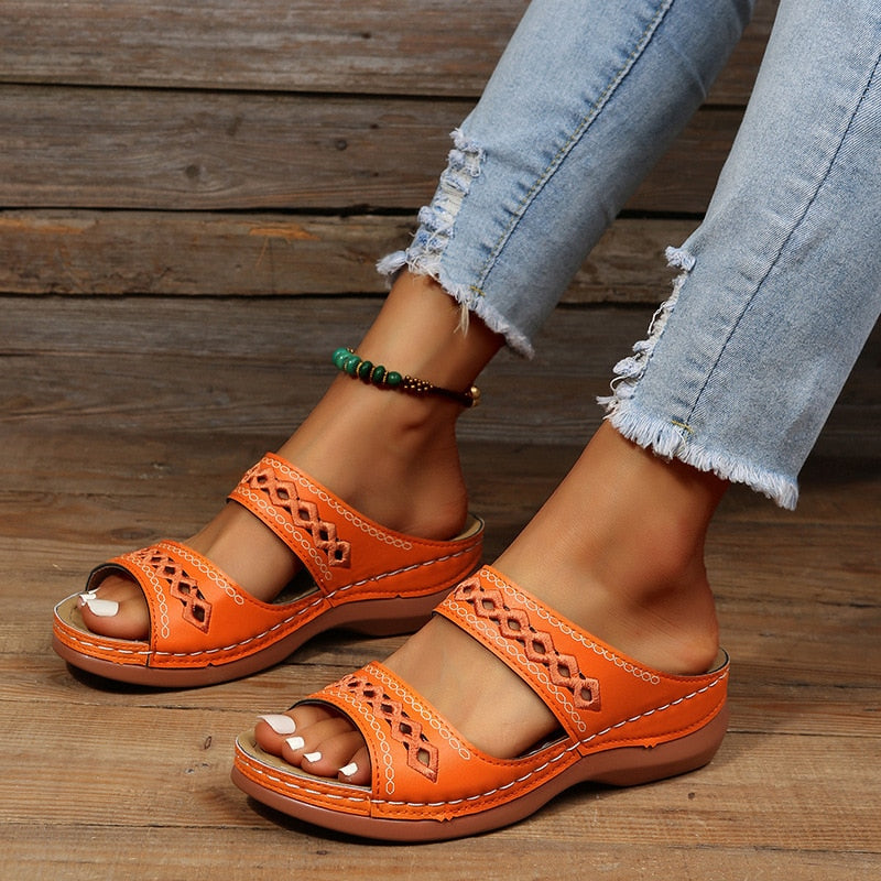Liva – Bequeme und stilvolle orthopädische Sandalen