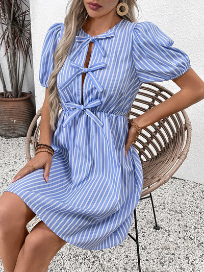 Bloomie | Verspieltes Wickelkleid mit Puffärmeln – Süß, Lässig & Sommerlich