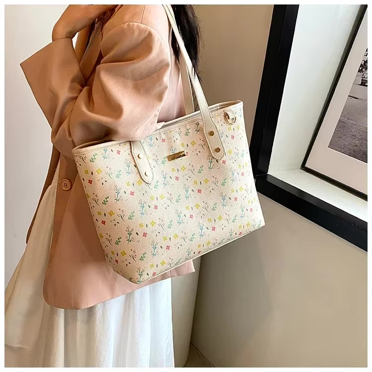 Belle Charme Tote | Schultertasche