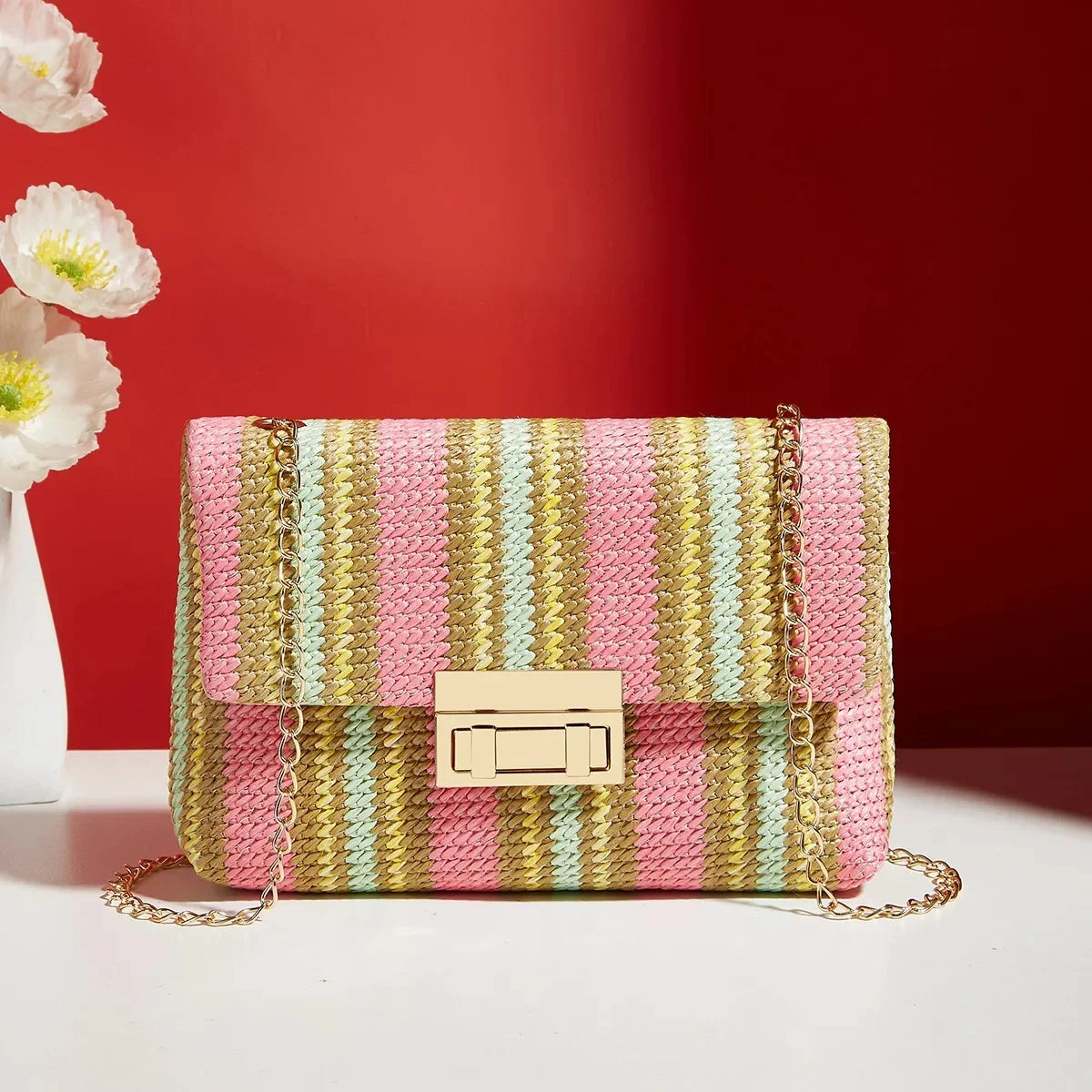 Liora | Geflochtene Handtasche mit Goldener Kette