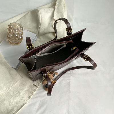 CharmBun Tote | Schultertasche