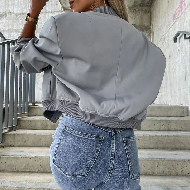 StreetMuse | Cropped Bomberjacke mit Utility-Look