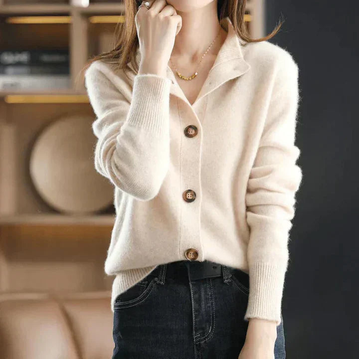 Aria | Bequemer Cardigan mit Knöpfen
