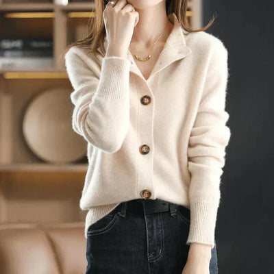 Aria | Bequemer Cardigan mit Knöpfen