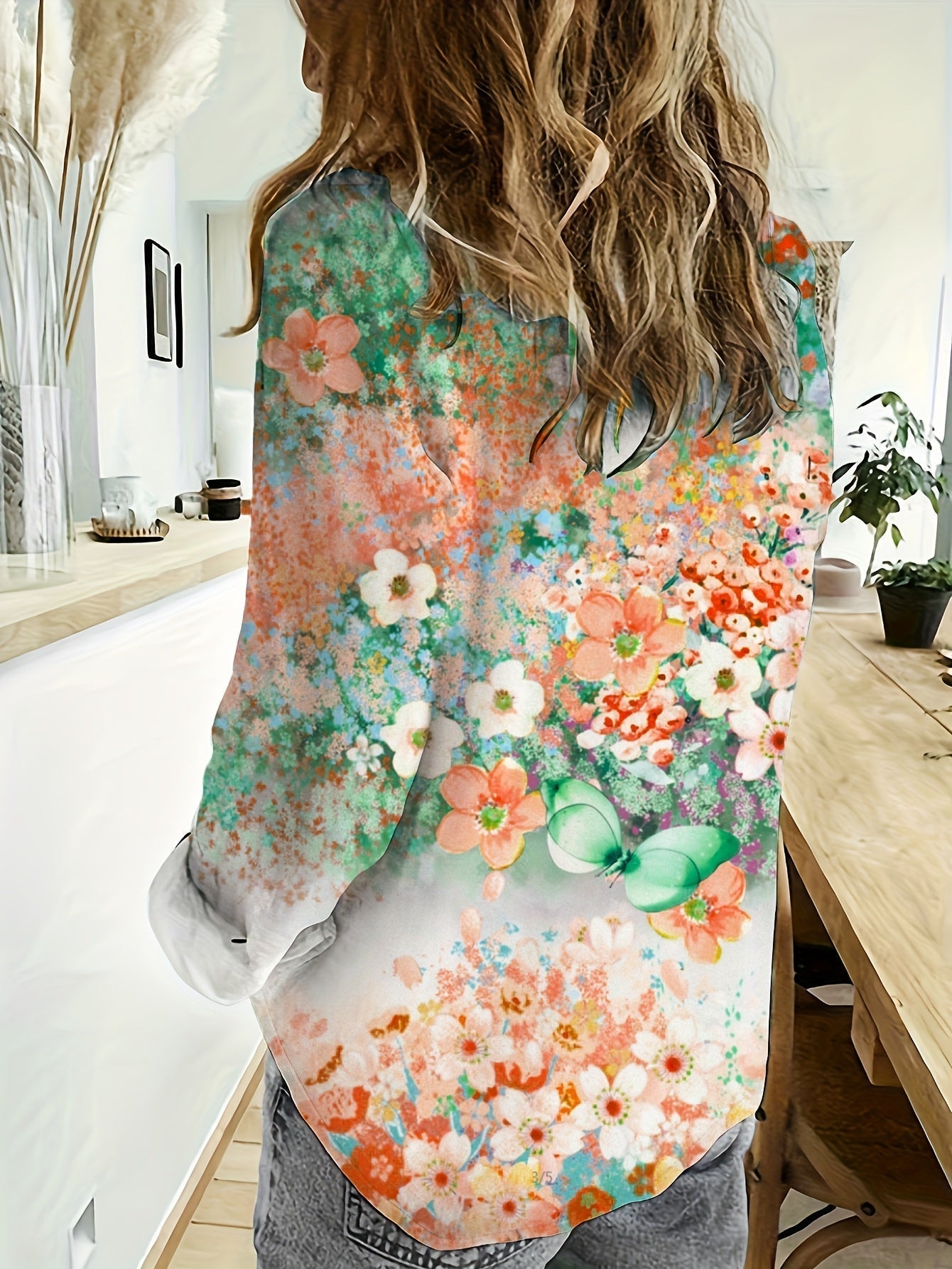 Mira™ | Langärmliges Hemd mit Kragen und Blumenmuster