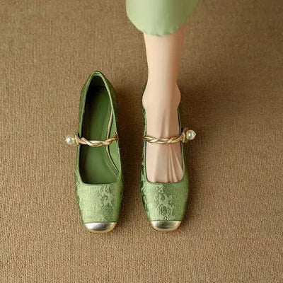Cintha™ | Elegant Low-Heeled Pumps