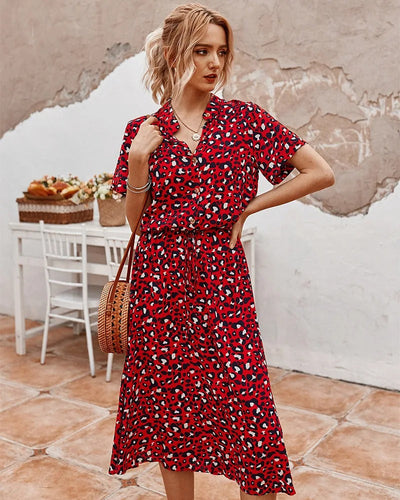 Zanelya | Midi Sommerkleid mit Abstracten Punkten & Knopfverschluss