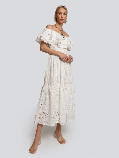 Soleia | Off-Shoulder Broderie Kleid