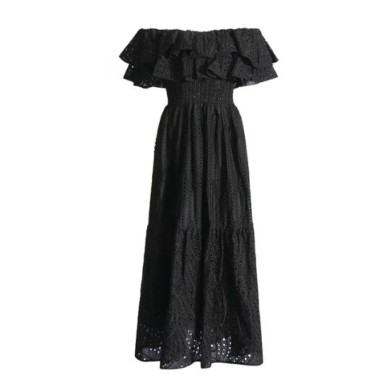 Soleia | Off-Shoulder Broderie Kleid