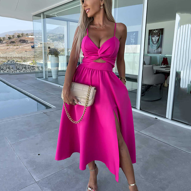 Delina | Cut-out Kleid mit sexy Schlitz & eleganter Form