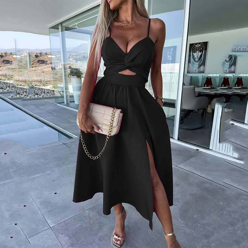 Delina | Cut-out Kleid mit sexy Schlitz & eleganter Form