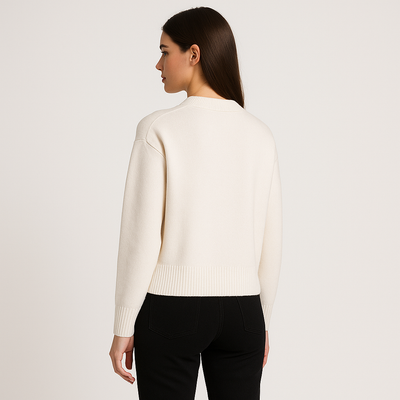 Amaria | Pullover mit Herz-und-Buchstaben Detail in Verschiedenen Farben – Stilvoll & Bequem